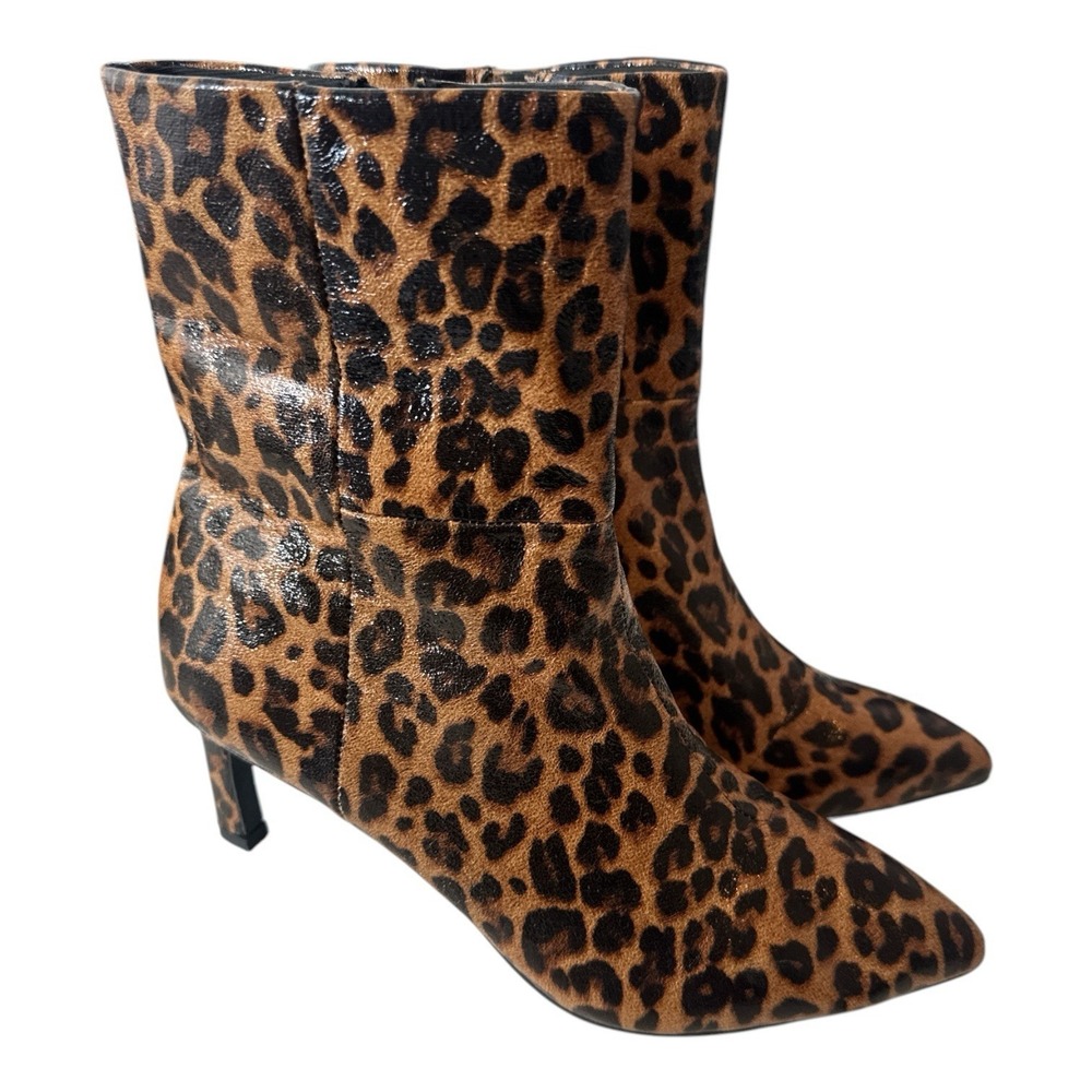 NEW DV by Dolce Vita Gradie Kitten Heel Boot Women's Size 8 LEOPARD Zip